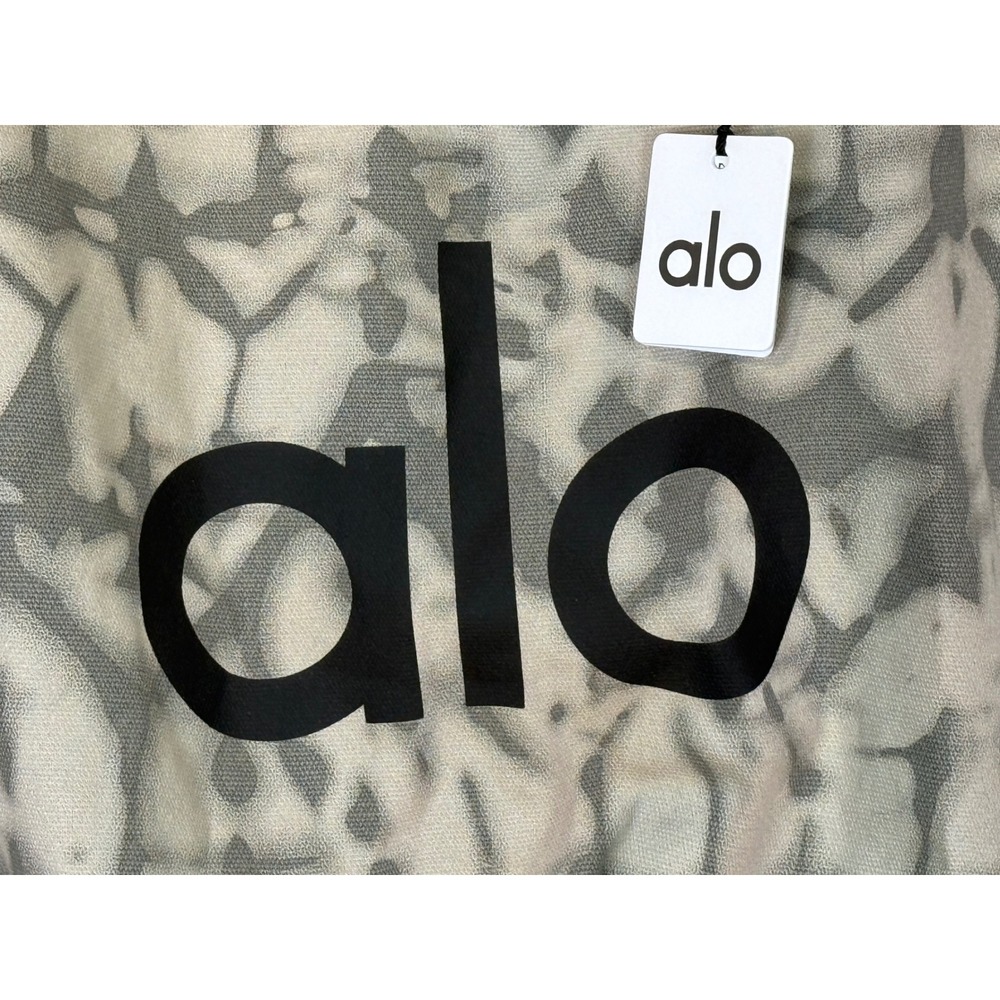 Alo Yoga Iconic Shopper Tote in Grey Tie-Dye Black Logo Oversized Cotton Canvas - Picture 3 of 9